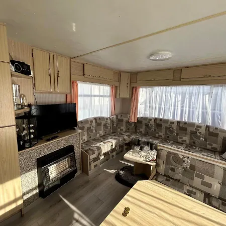 Caravan 2 Bedroom - New Camping Ideal Campeggio
